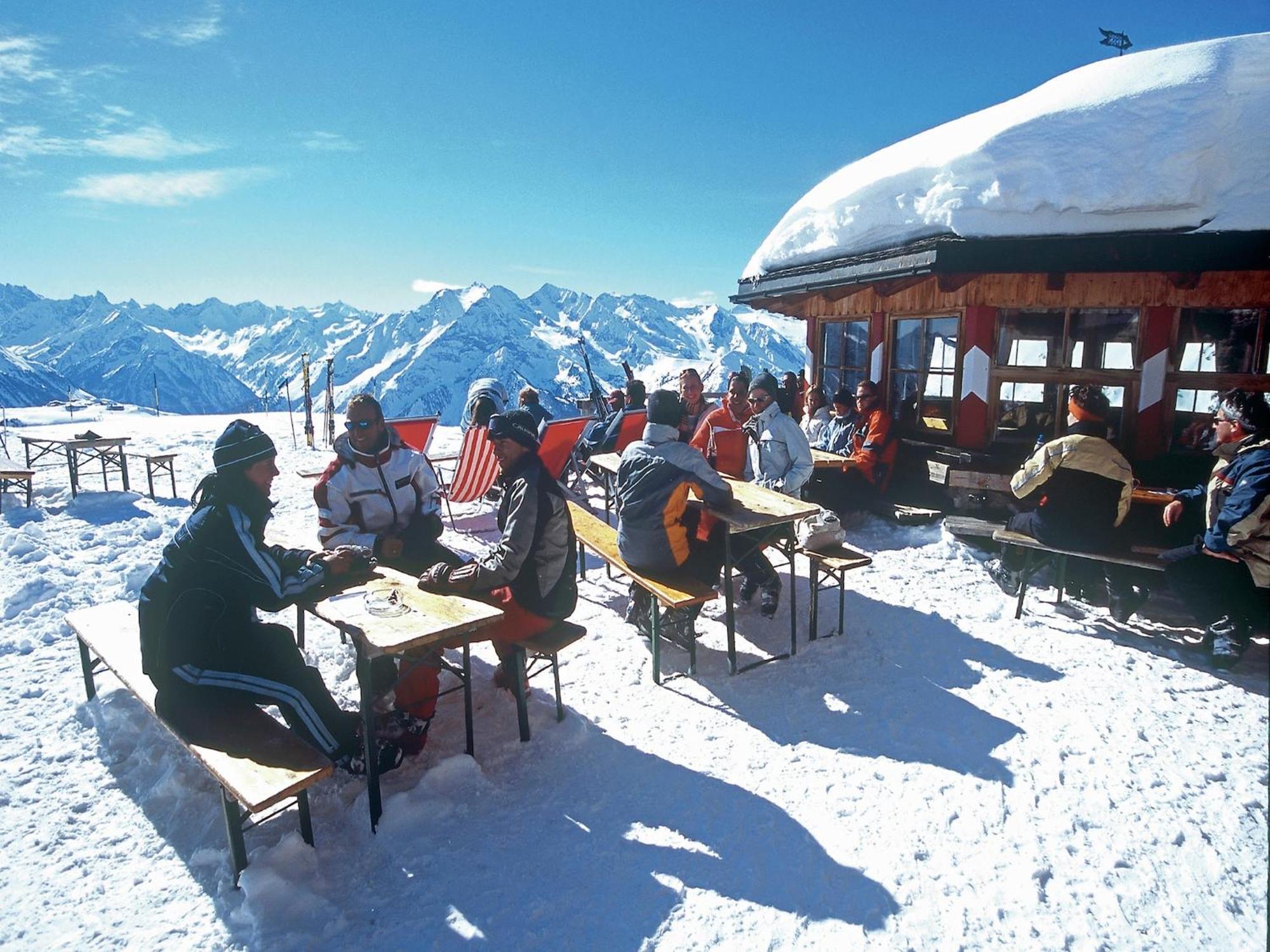 Attractive Holiday Home In Kaltenbach On The Ski Slope Stumm Zewnętrze zdjęcie