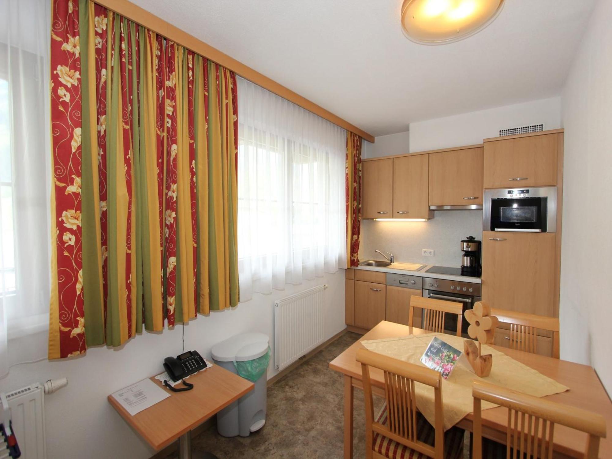 Attractive Holiday Home In Kaltenbach On The Ski Slope Stumm Zewnętrze zdjęcie